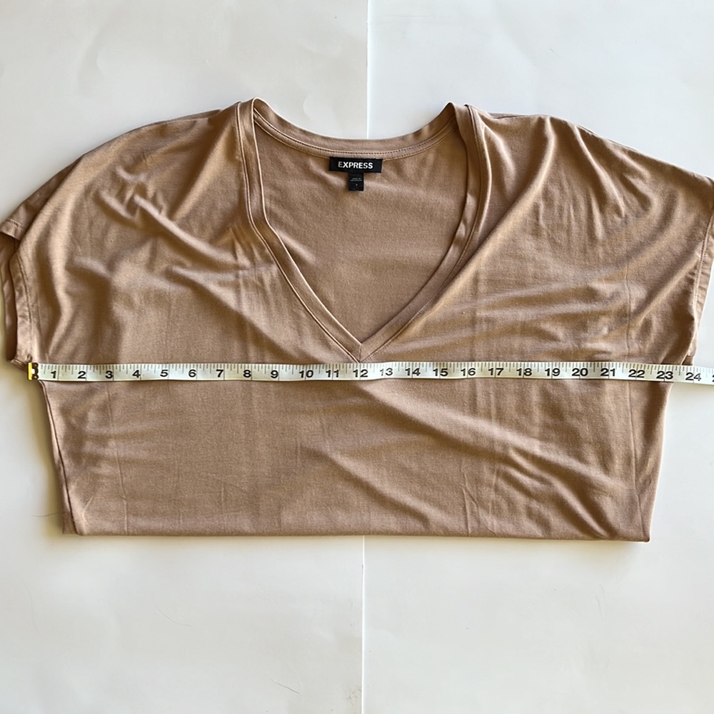 Express Rayon V-neck Tunic, S - Picture 6 of 6